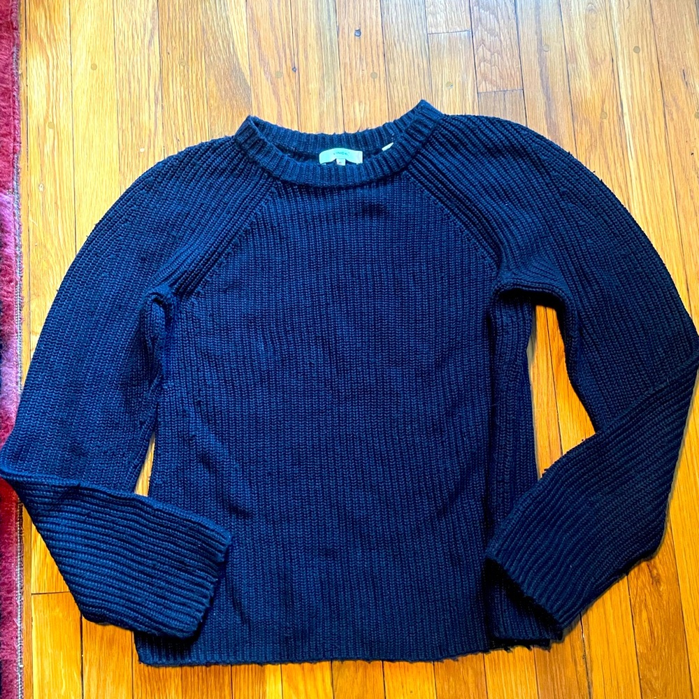 Vince Donegal Sweater ๐ - Picture 5 of 8